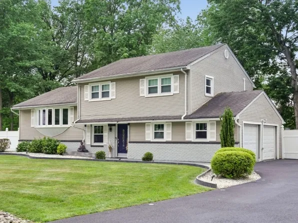 22 Woodhaven Rd, Parsippany-Troy Hills Twp., NJ 07054