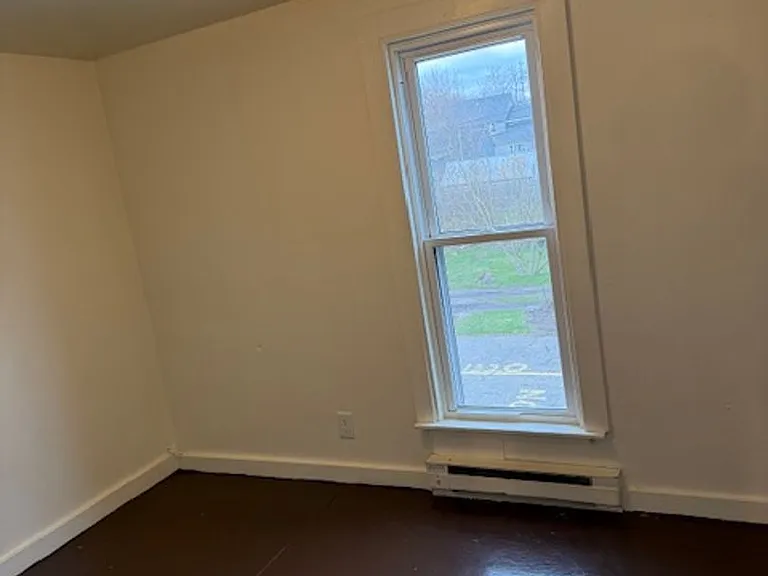 1316 Alpine Ave NW — Photo 7