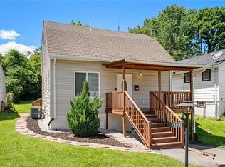3407 Wismer Rd, Saint Ann, MO 63074