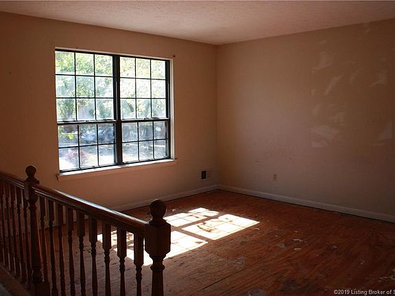 5th image of 2705 Hampton Ct