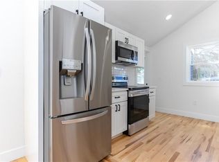 170 Brandy Brook Rd, Scituate, RI 02857