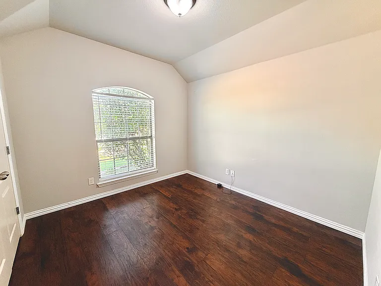 980 Bridle Bit Dr — Photo 19