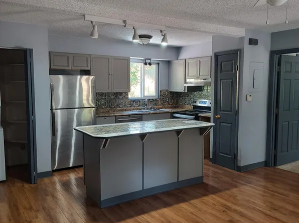 2570 W Bijou St APT A, Colorado Springs, CO 80904