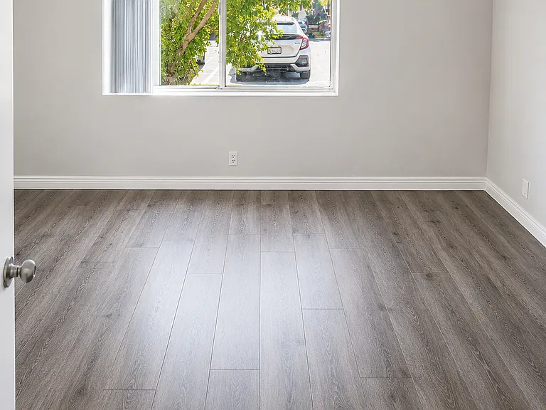 5001 W Wilson St #103 — Photo 6