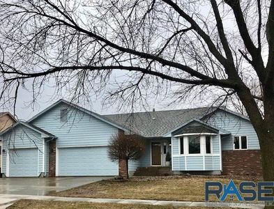 5512 S Andrea Ave, Sioux Falls, SD, 57108