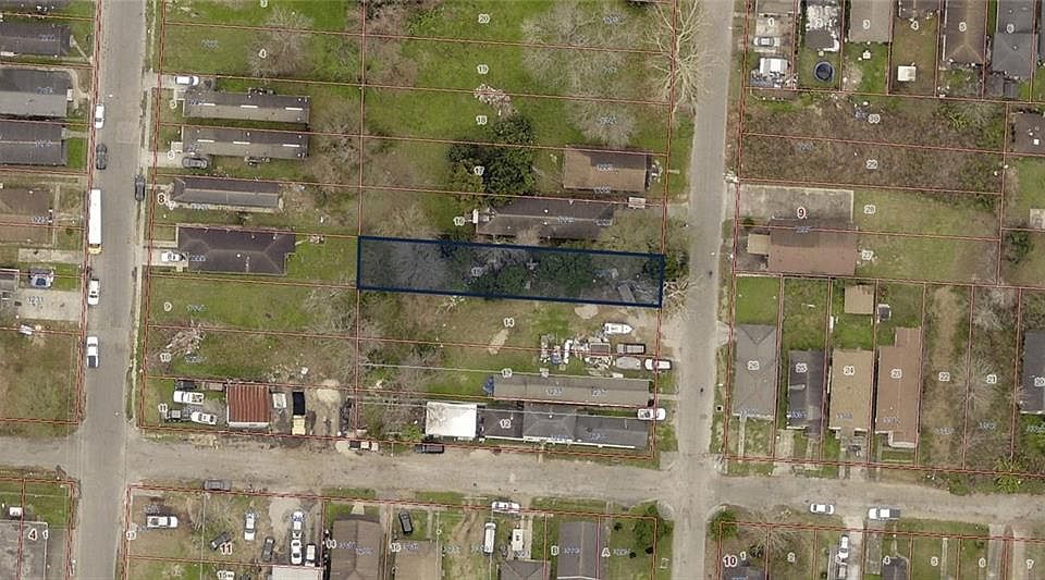 2nd image of 1231 Horace St