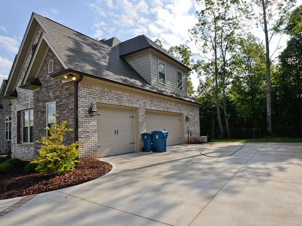 7344 Henson Forest Dr, Summerfield, NC 27358 Zillow