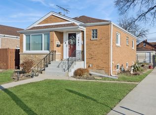 1941 S 25th Ave, Broadview, IL 60155