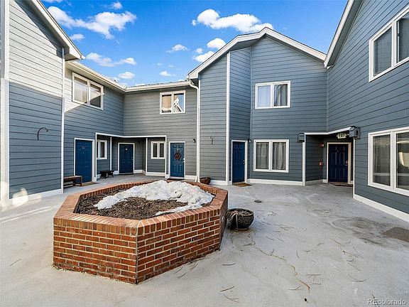 3rd image of 1320 S Monaco Parkway #7