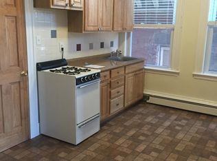 61 Main St APT 49, Peabody, MA 01960