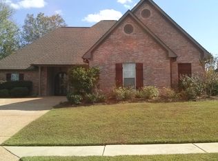 102 Weldon Dr, Madison, MS 39110