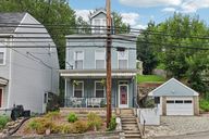 Friday Rd-S0108-001.jpg