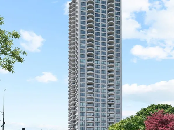 2020 N Lincoln Park W APT 18M, Chicago, IL 60614