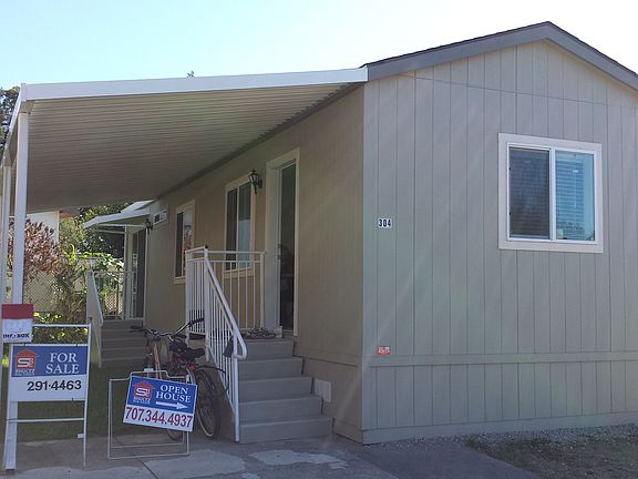 3rd image of 304 Floral Dr
