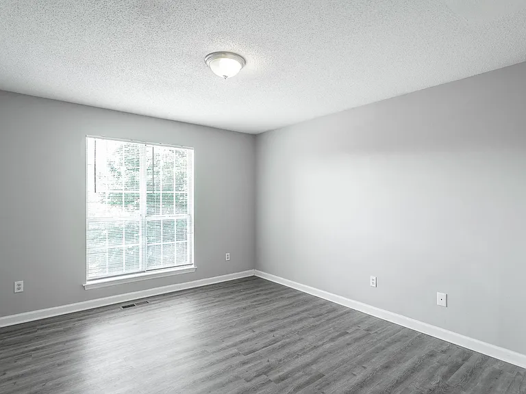 6130 Blue Ash Dr — Photo 27