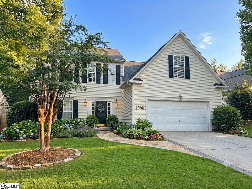 1st image of 226 Highgate Cir