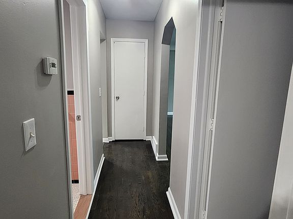 4th image of 1091 Voorheis St