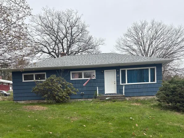 5 Western Avenue, Jay, ME 04239