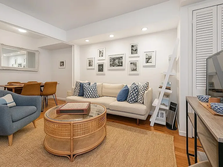 47 W 12th St #1 — Photo 4