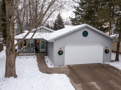 613 W 9th St, Kaukauna, WI, 54130