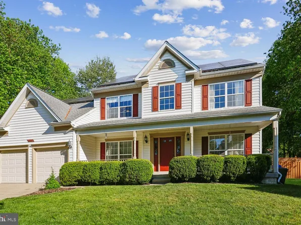 16104 Arrowroot Ct, Bowie, MD 20716