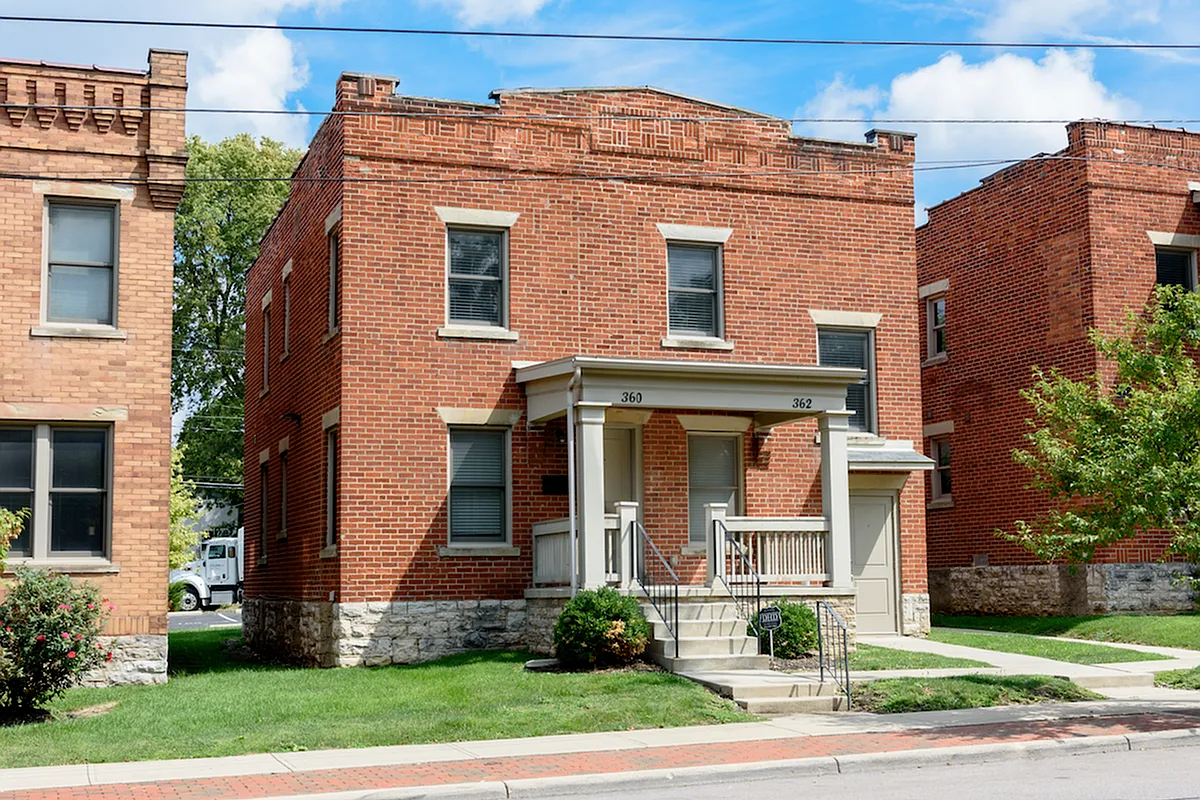 Grant Commons — Photo 1