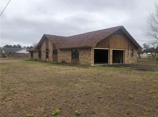 1575 Greene St, Olla, LA 71465
