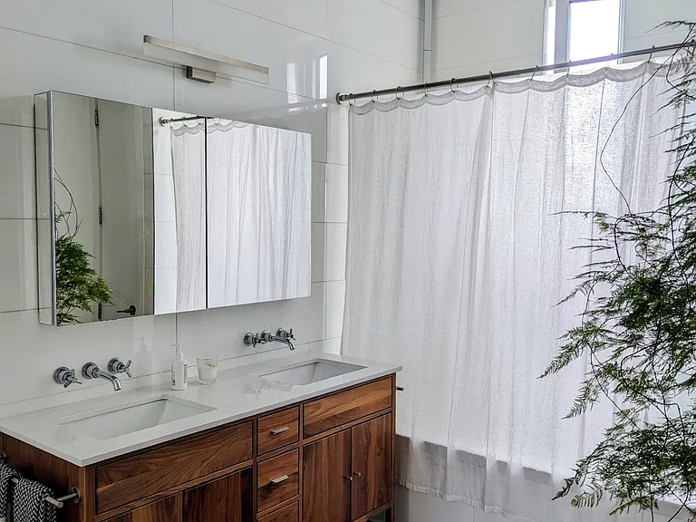 84 Engert Ave #6B — Photo 17