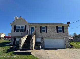 108 Hamilton St, Radcliff, KY 40160