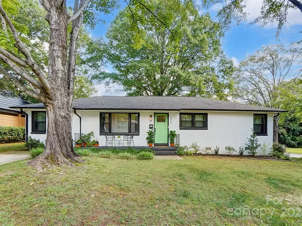 3400 Hayes Ct, Charlotte, NC 28205