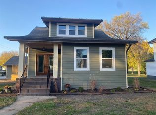 300 E 14th Ave, Tyndall, SD 57066