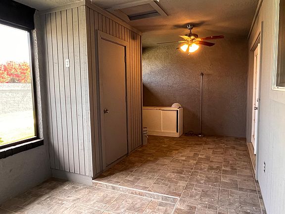 4th image of 9005 W Elm St Unit 3