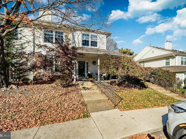 7 Ashley Ct, Glen Mills, PA 19342