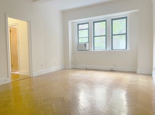 37 W 72nd St APT 1C, New York, NY 10023