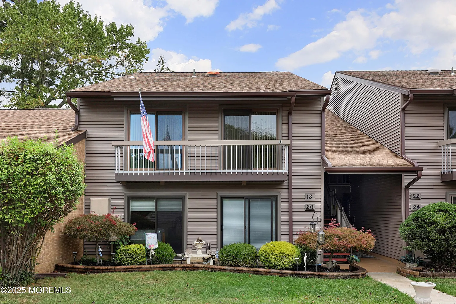 18 Claremont Court photo 1