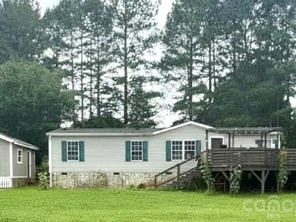 912 Grace Dr, Stanley, NC 28164