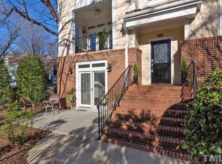 1120 Parkridge Ln APT 101, Raleigh, NC 27605