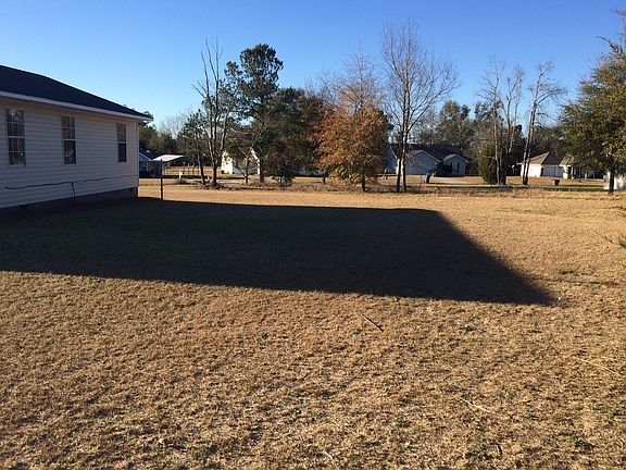 5th image of 211 Runs Creek Dr