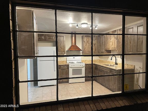3rd image of 3433 W MCLELLAN Boulevard