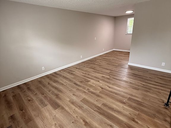 2nd image of 4923 Barella Dr
