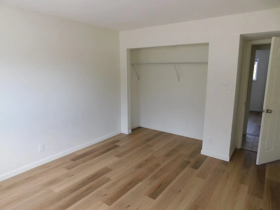Bailey Court Apartments — Photo 3