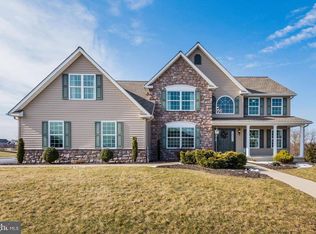 6450 Finch Ln, Harrisburg, PA 17111