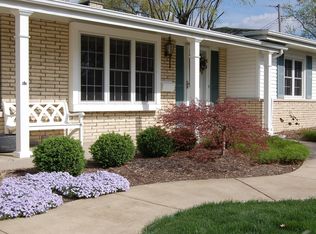 6606 N Patton Ln, Peoria, IL 61614
