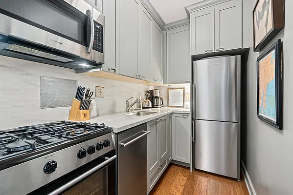 Sold by Douglas Elliman | media 4