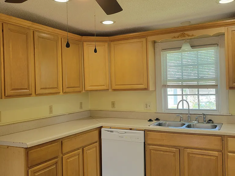 3701 Totty St — Photo 3
