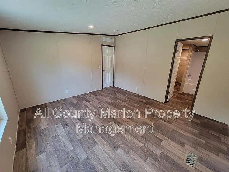11392 NW 16th Pl — Photo 7
