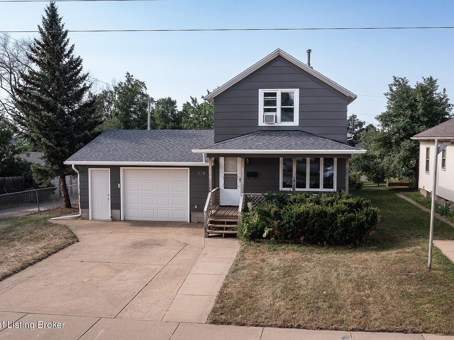 229 4th St W, Dickinson, ND 58601 MLS 23873 Zillow