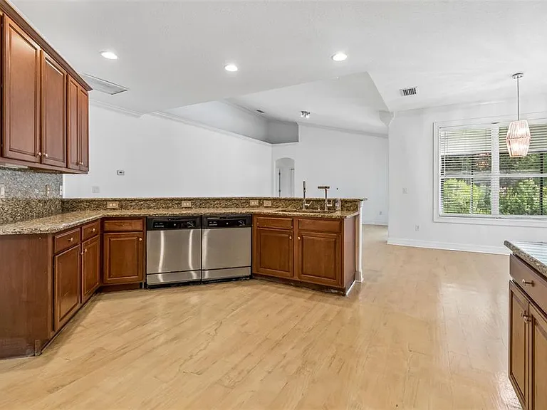 19236 Climbing Aster Dr — Photo 24