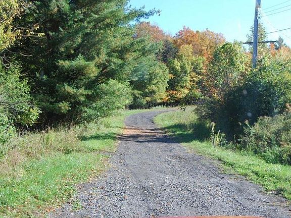 2nd image of 58 Cascade Dr