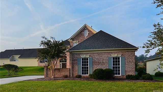 1st image of 5612 Villa Green Dr